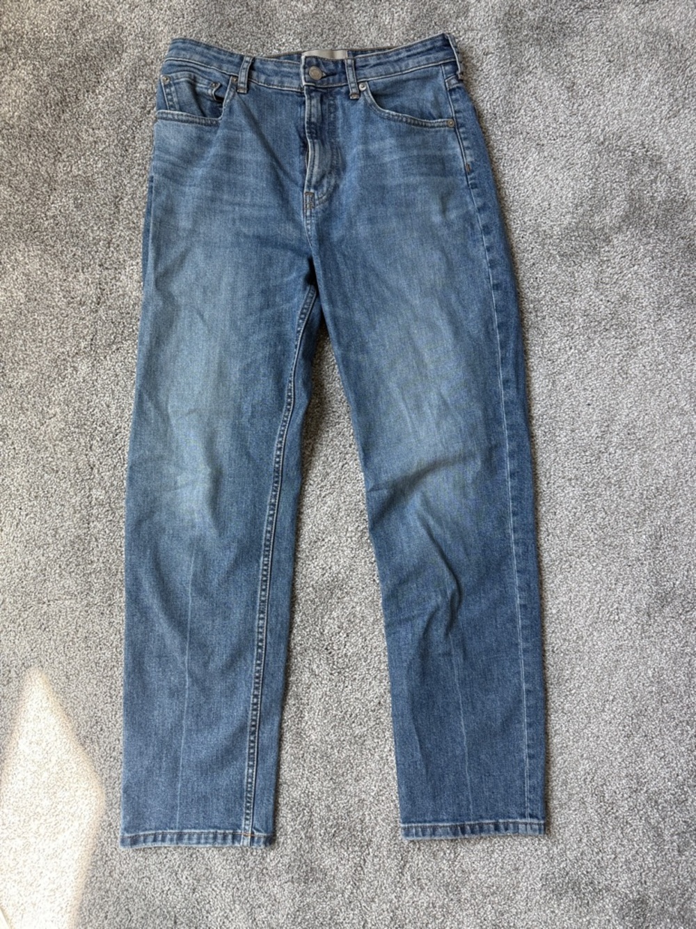 Everlane Women's Straight-Leg Jeans in Blue Denim